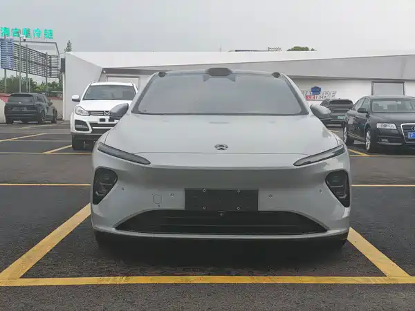 NIO ET7 2022