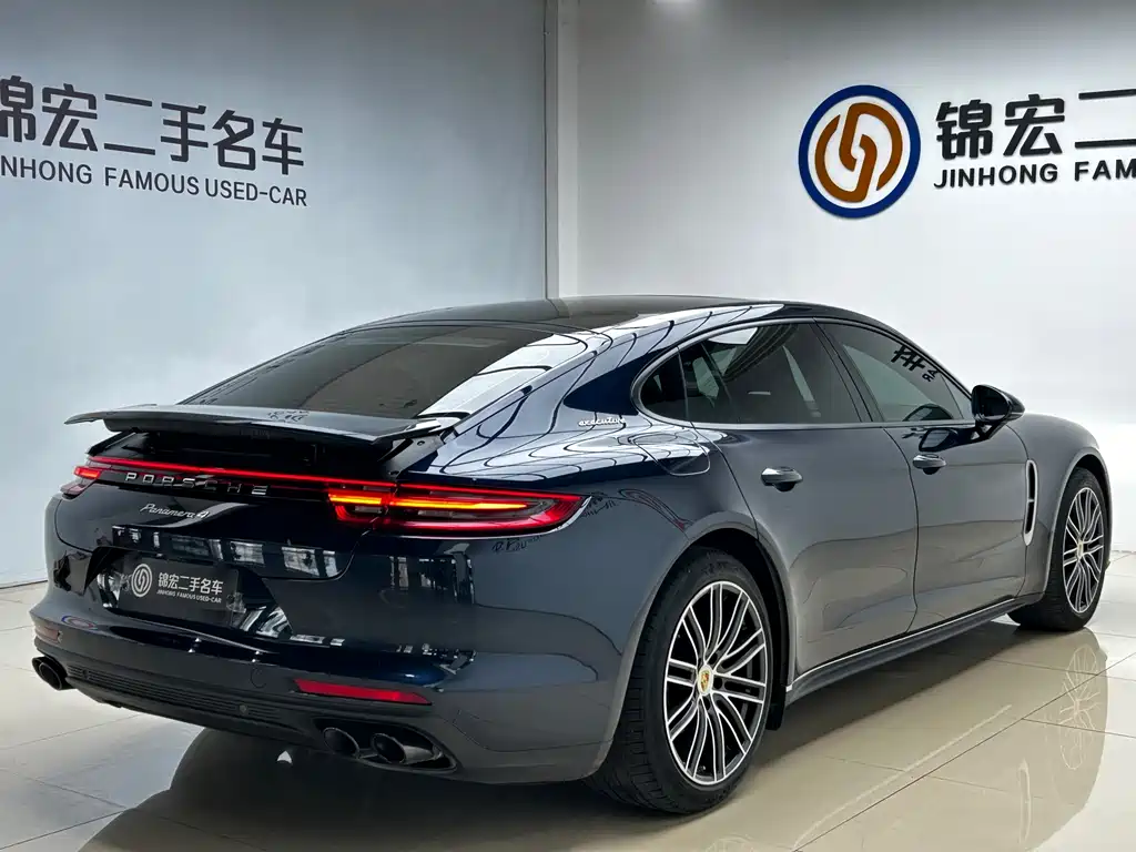 Porsche Panamera 2020 — фото 26