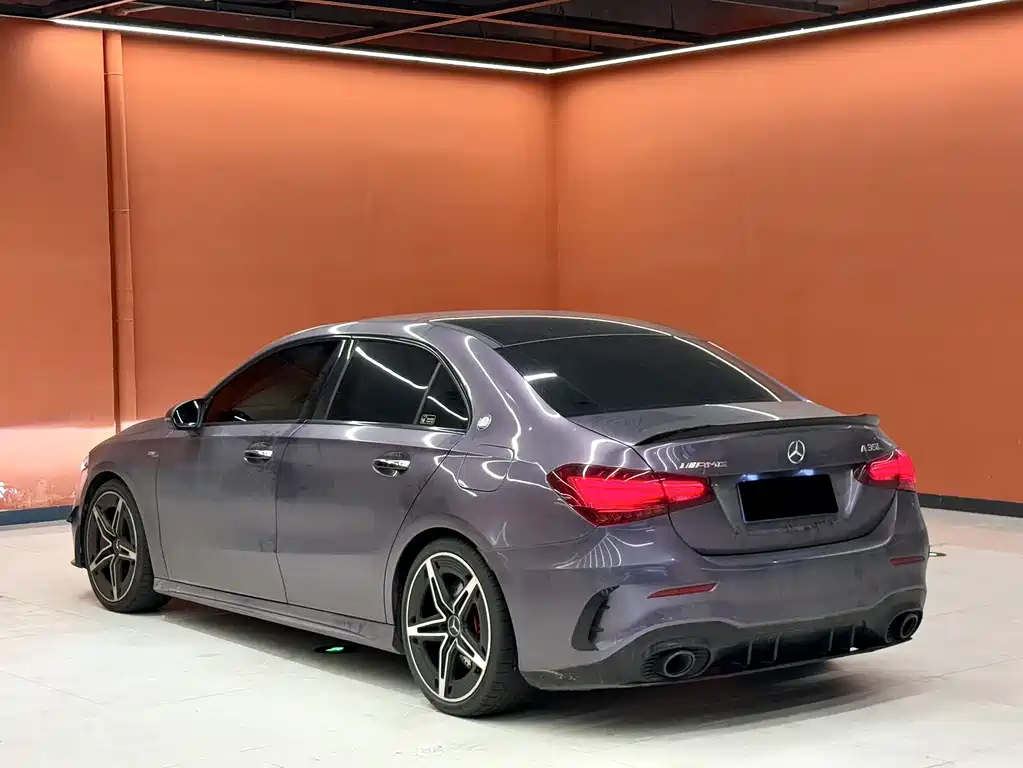 Mercedes-Benz A-Class AMG 2024 — фото 14