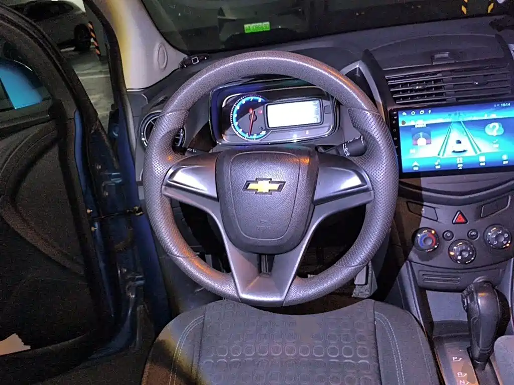 Chevrolet Trax 2014 — фото 7