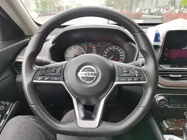 Nissan Teana 2021