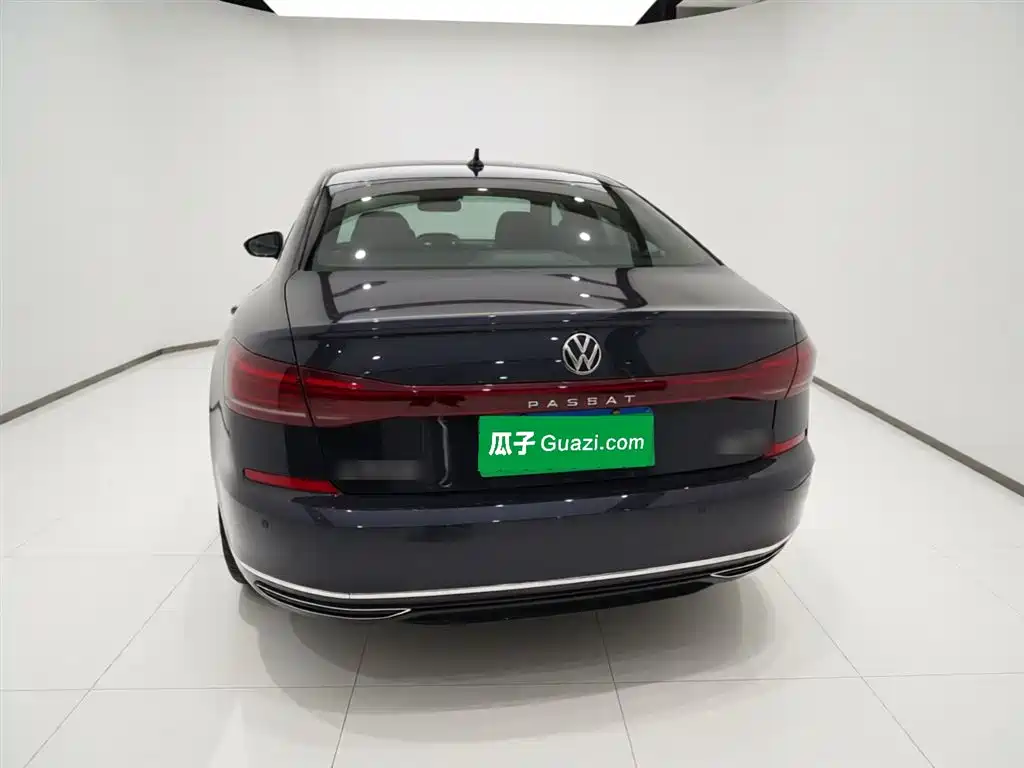 Volkswagen Passat 2023 — фото 10