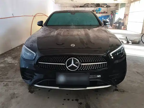 Mercedes-Benz E-Class 2021