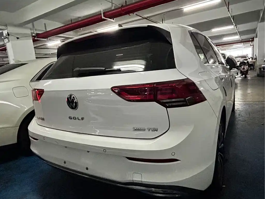 Volkswagen Golf 2022