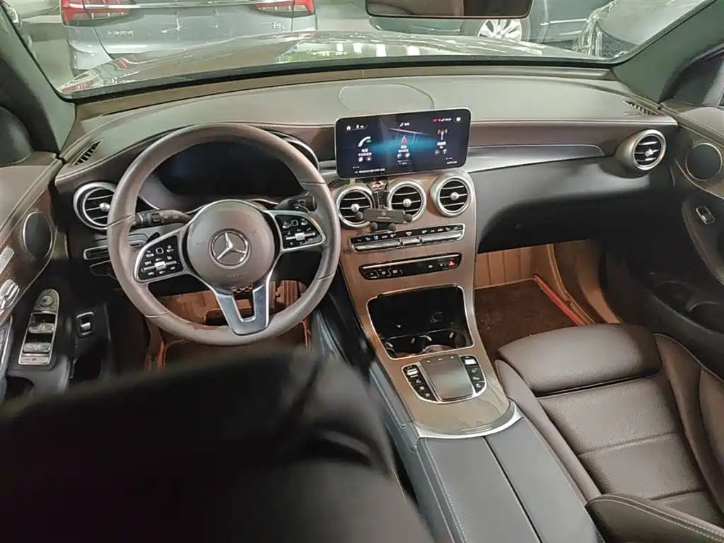 Mercedes-Benz GLC 2022 — фото 10