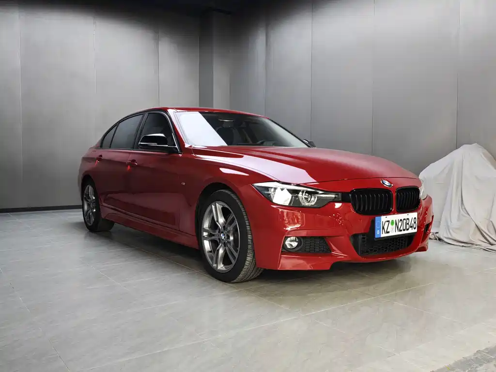 BMW 3 Series 2018 — фото 2