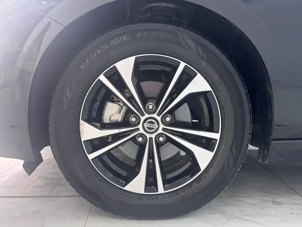 Nissan Sylphy 2022 — фото 19