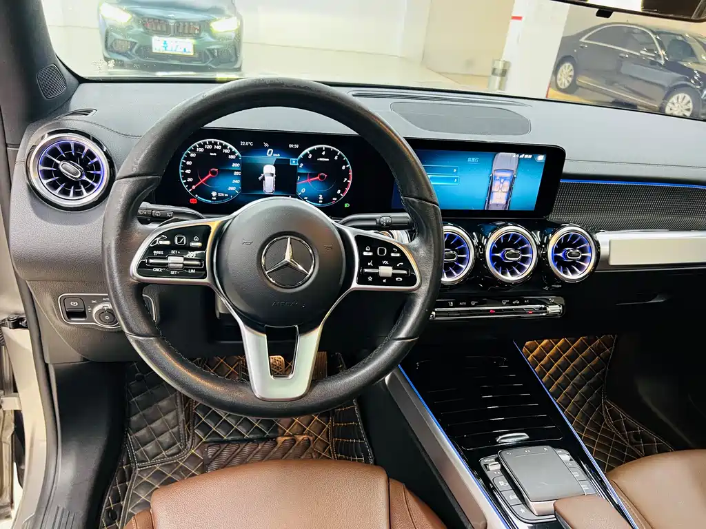 Mercedes-Benz GLB 2022 — фото 8