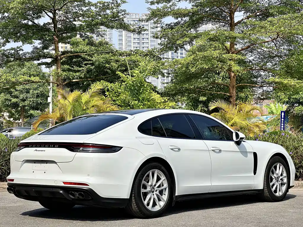 Porsche Panamera 2021 — фото 7