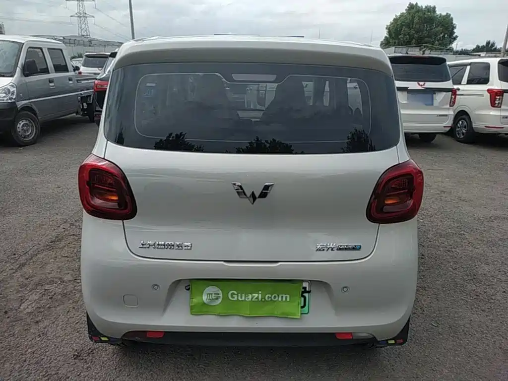 Wuling Hongguang MINIEV 2025