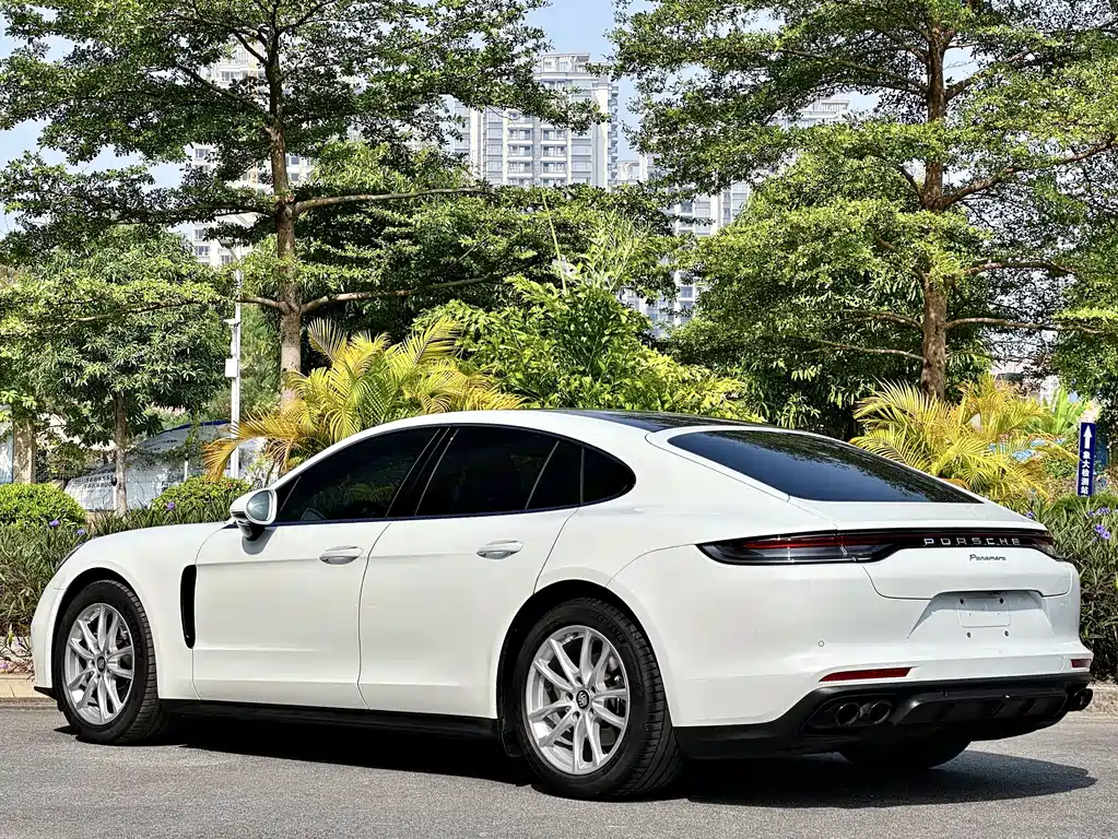 Porsche Panamera 2021 — фото 5