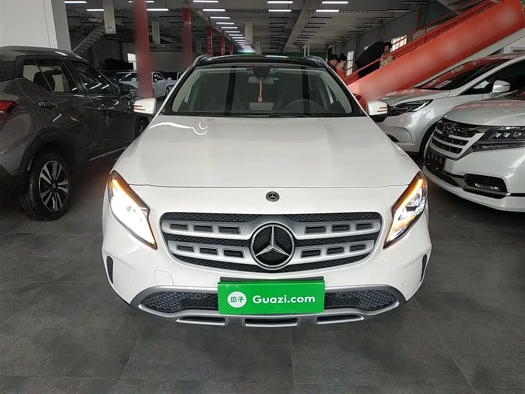 Mercedes-Benz GLA 2018 — фото 19