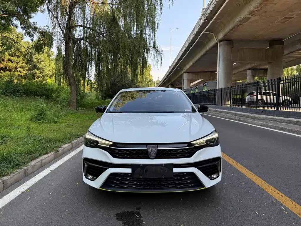 Roewe i5 2022