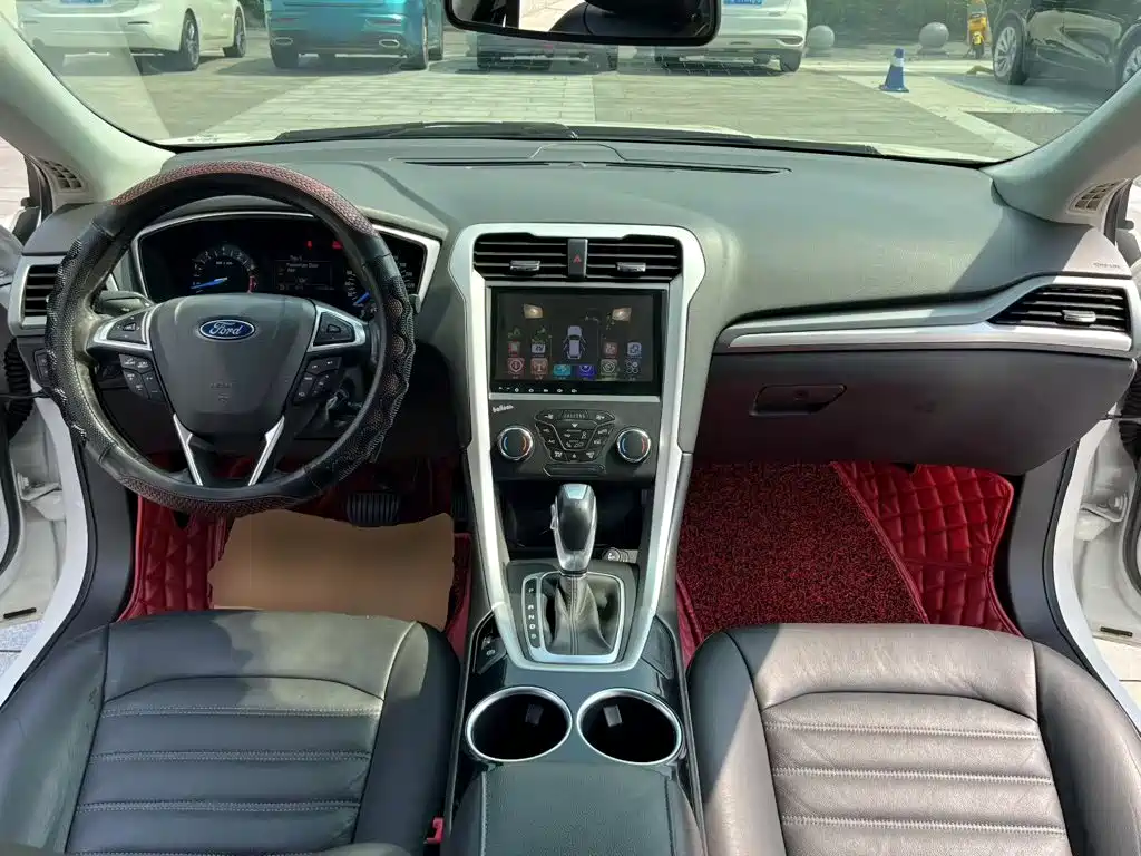 Ford Mondeo 2016 — фото 10