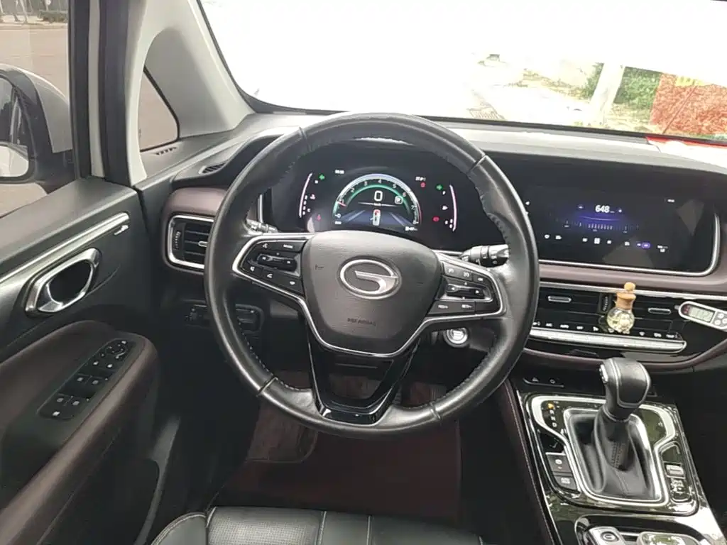 GAC Trumpchi M6 2023 — фото 11