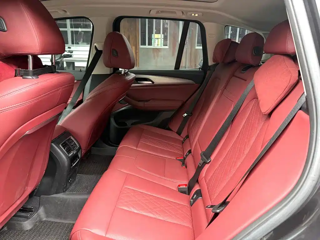 BMW iX3 2022 — фото 10