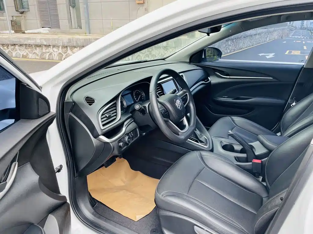 Buick Excelle 2021