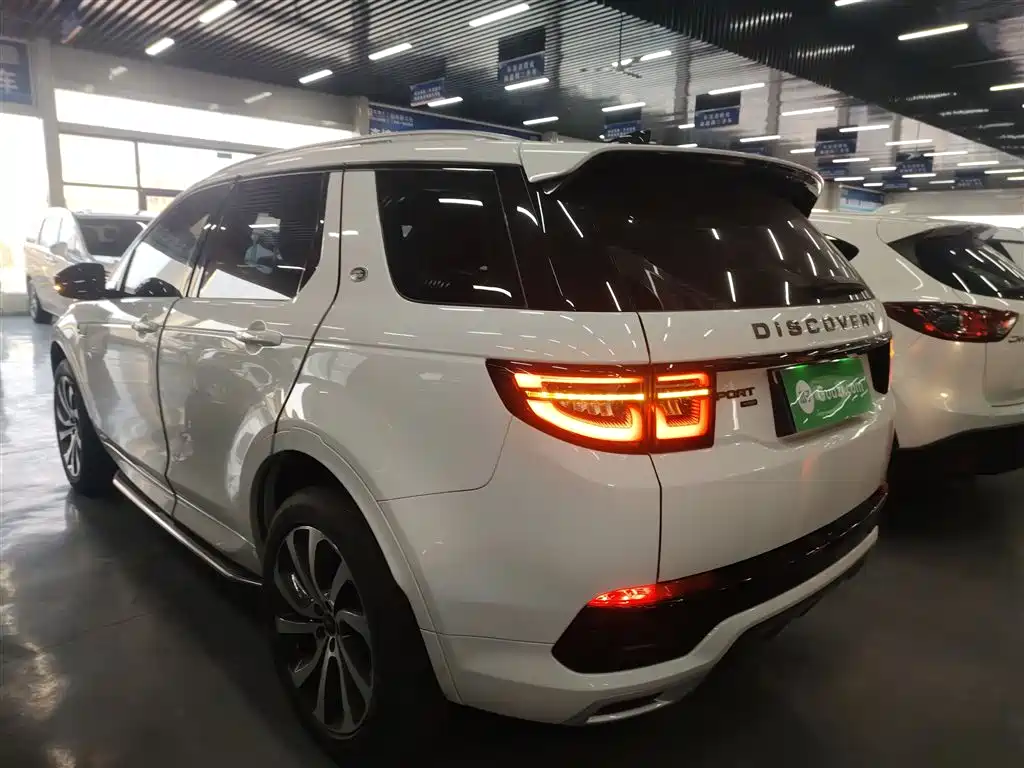 Land Rover Discovery Sport 2022 — фото 5