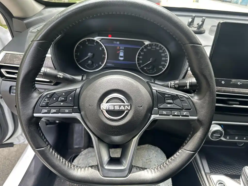 Nissan Teana 2023 — фото 15