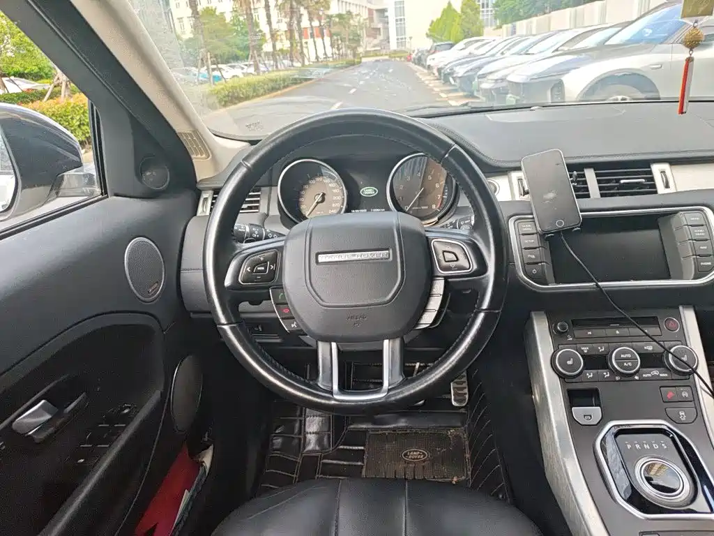 Land Rover Evoque 2016 — фото 3