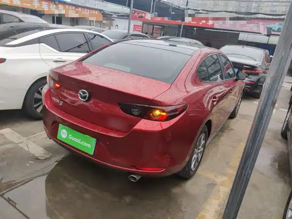 Mazda 3 Axela 2021