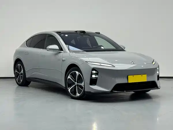 NIO ET5 2025