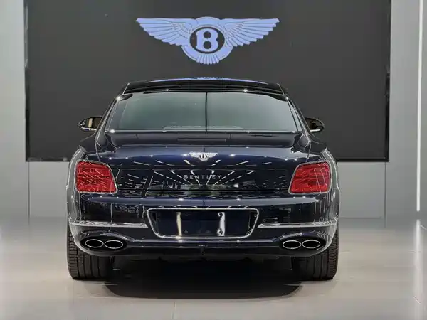 Bentley Flying Spur 2022