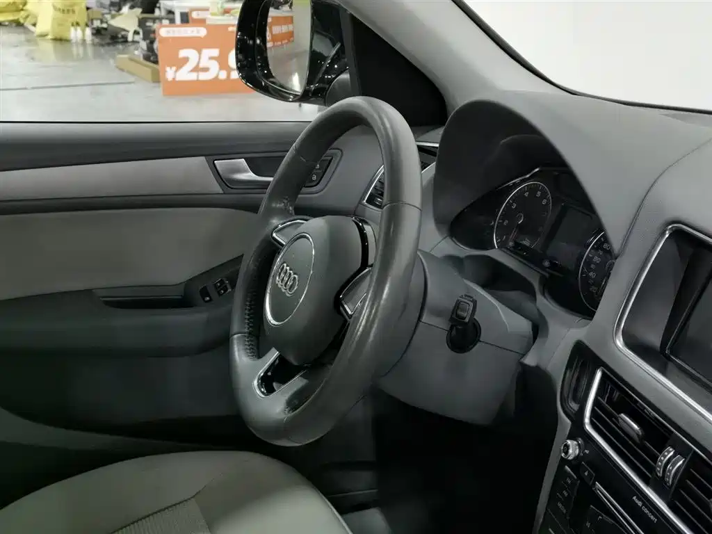 Audi Q5 2015 — фото 22