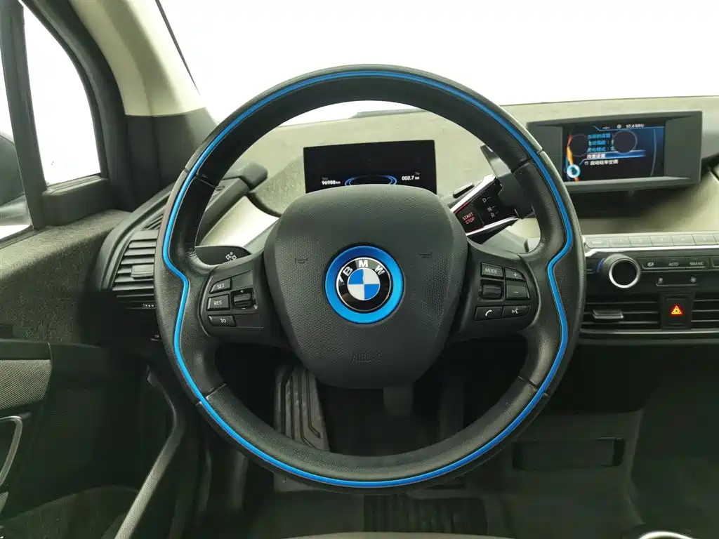 BMW i3 2016 — фото 11