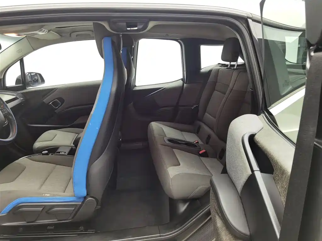 BMW i3 2016 — фото 15