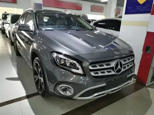 Mercedes-Benz GLA 2017