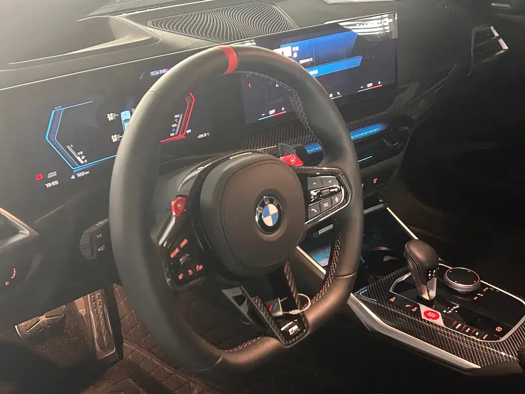 BMW M2 2025 — фото 4