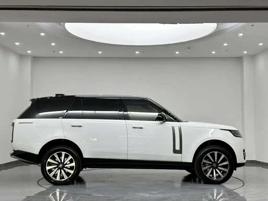 Land Rover Range Rover 2025 — фото 4