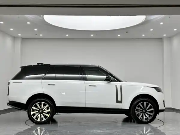Land Rover Range Rover 2025