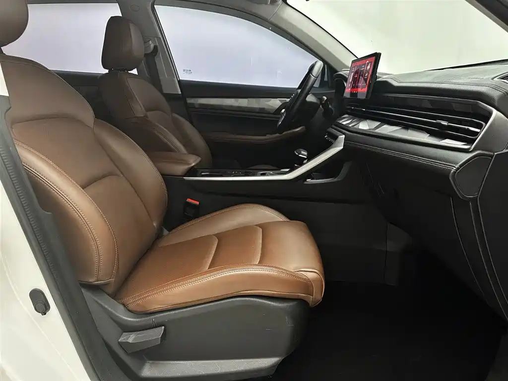 Geely Vision X6 2022 — фото 21