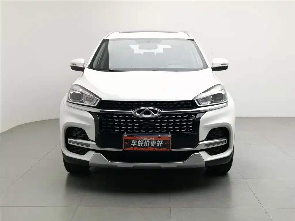 Chery Tiggo 8 2018 — фото 3