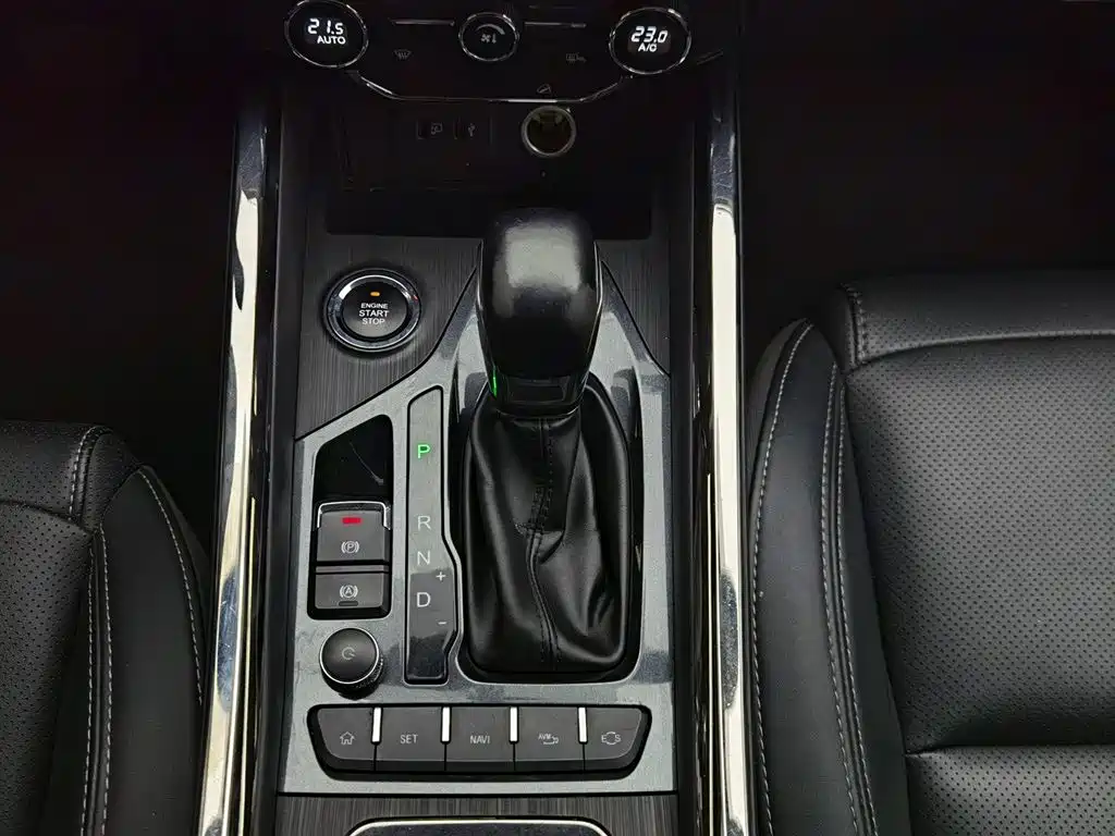 Chery Tiggo 8 2018 — фото 13