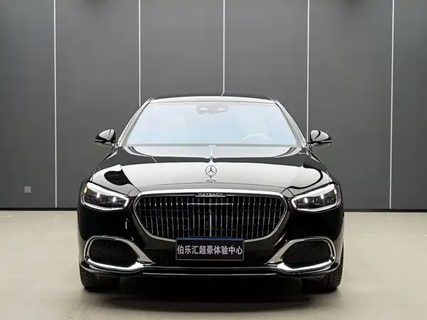Mercedes-Benz Maybach S-Class 2024