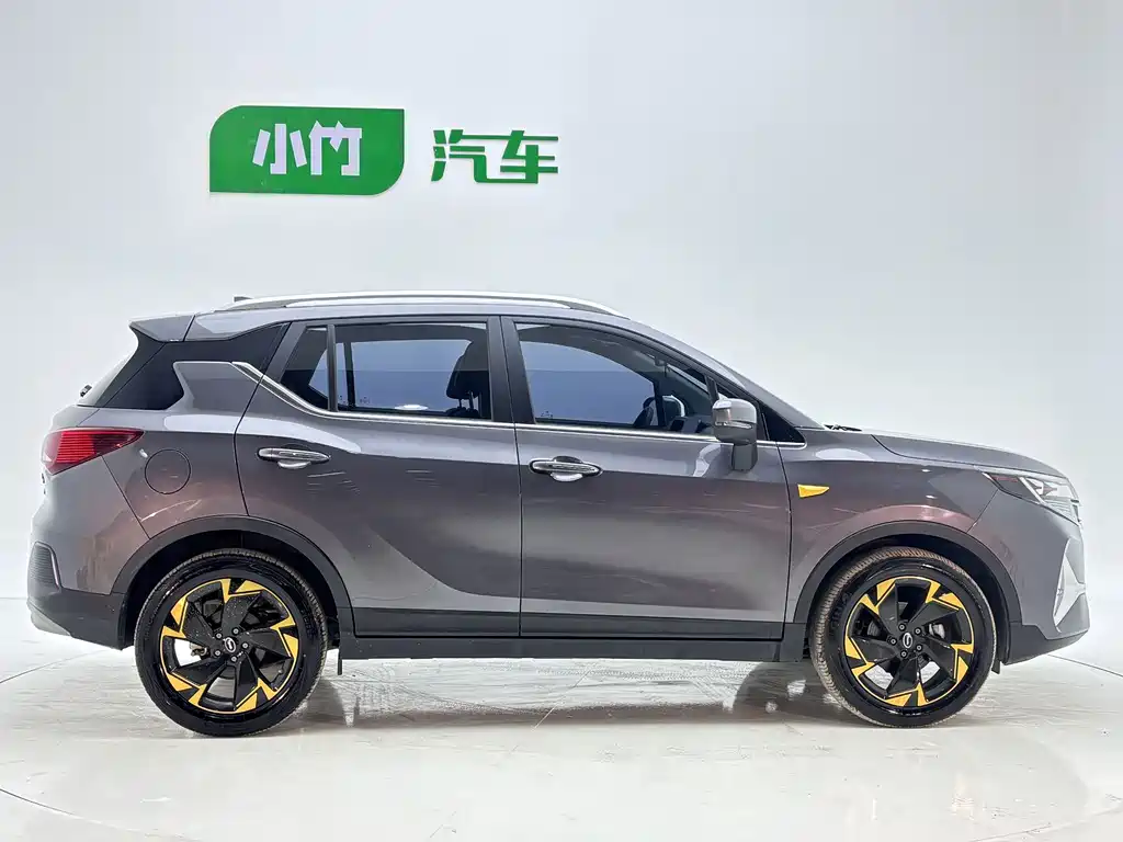 GAC Trumpchi GS3 2022 — фото 12