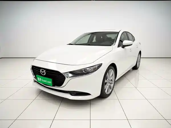 Mazda 3 Axela 2021