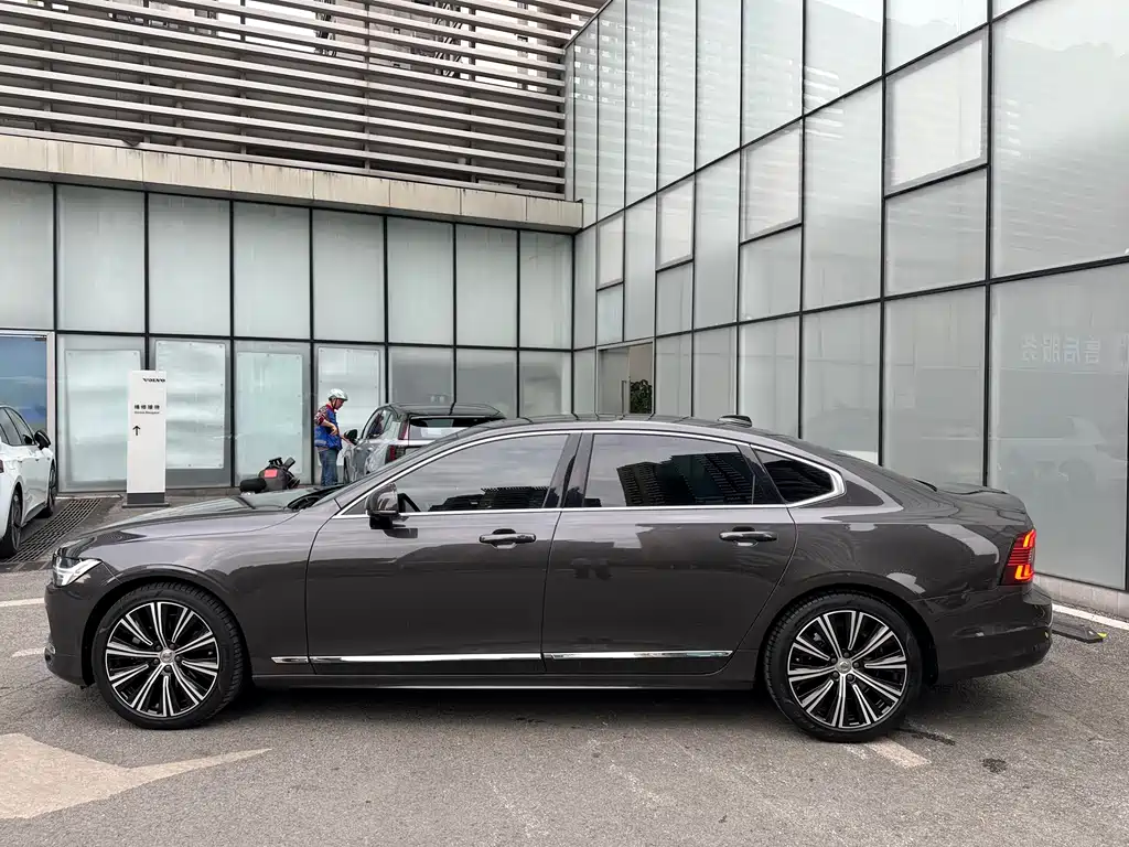Volvo S90 2024 — фото 5