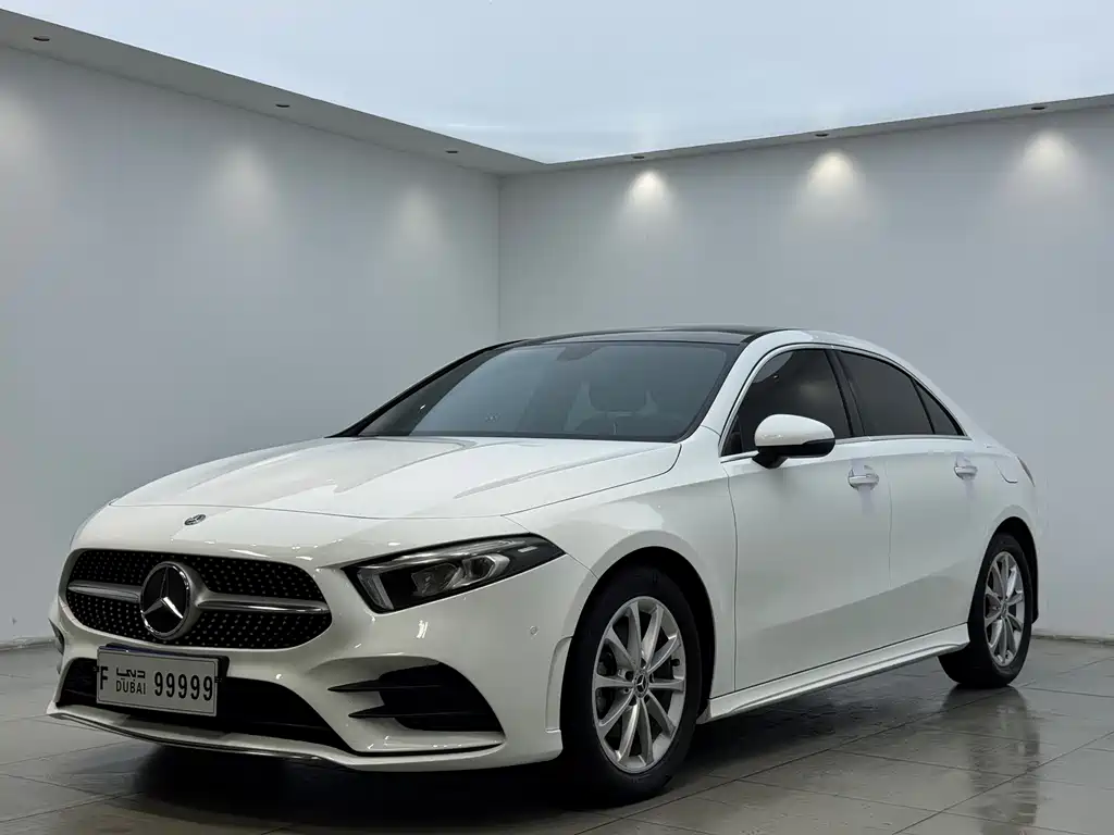 Mercedes-Benz A-Class 2020 — фото 1