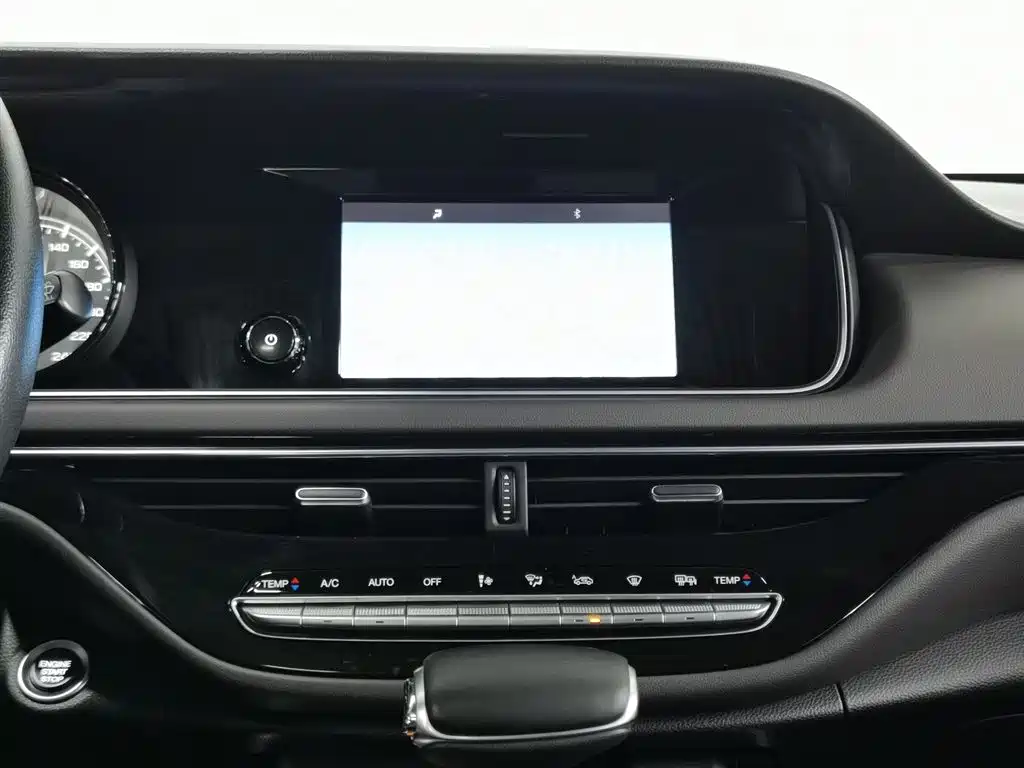 GAC Motor Trumpchi M6 2019 — фото 12
