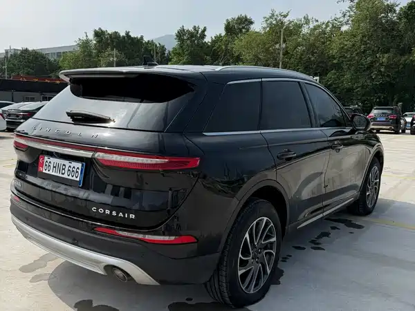 Lincoln Corsair 2023
