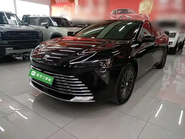 Buick LaCrosse 2025