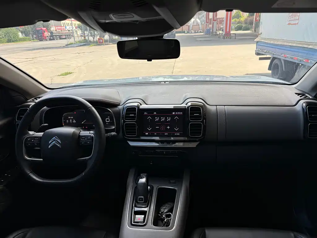 Citroën C5 Aircross 2019 — фото 11
