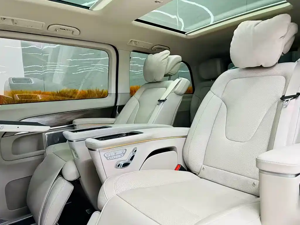 Mercedes-Benz V-Class 2023