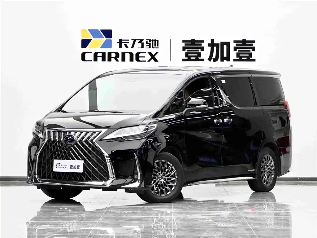 Lexus LM 2023 — фото 1
