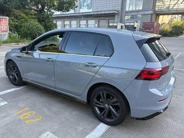 Volkswagen Golf 2022