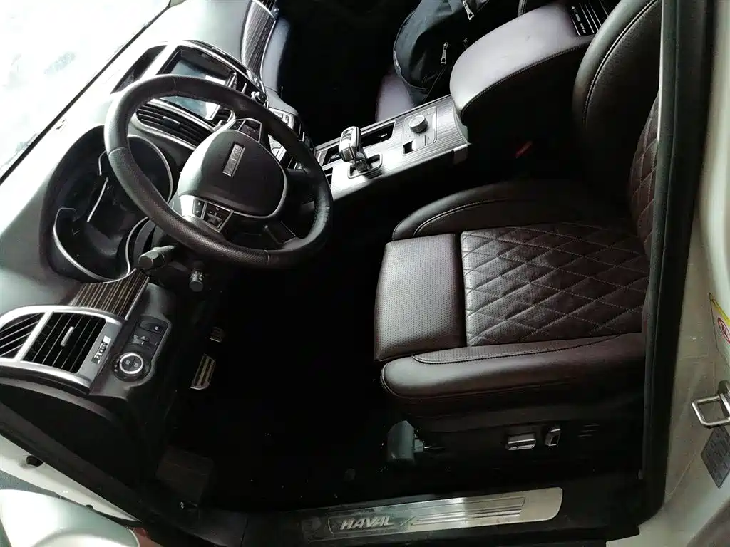 Haval H9 2021 — фото 12